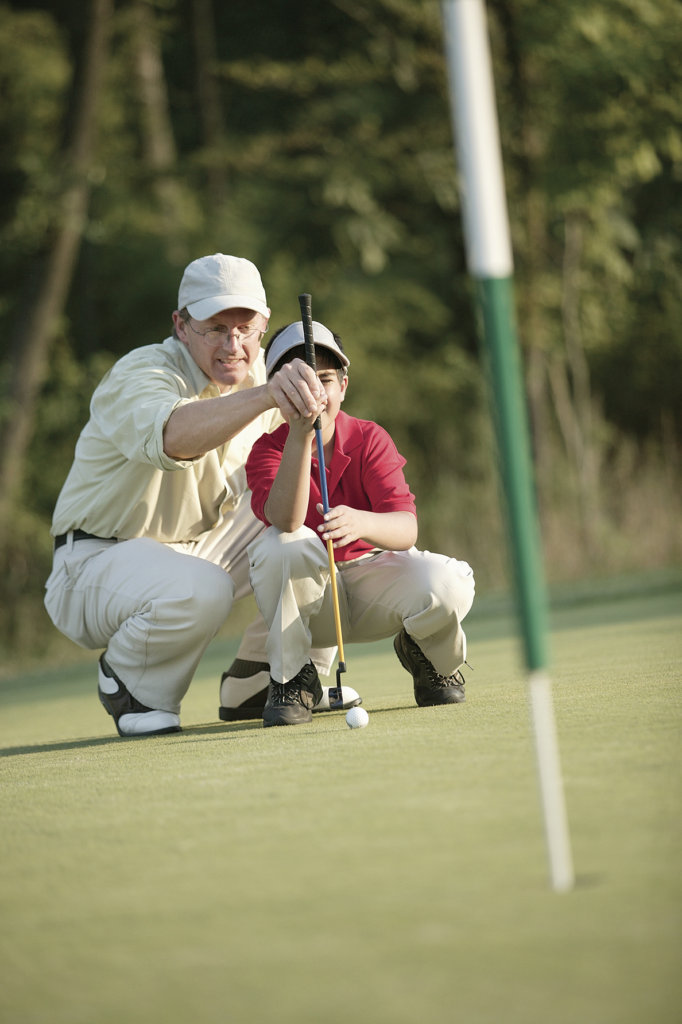 Golfing family